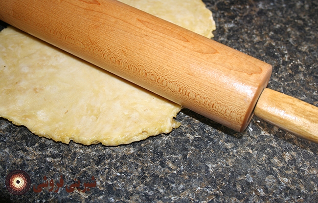 روش باز کردن خمیر نان لواش